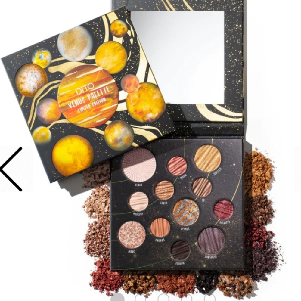 Dito Venus Eyeshadow Palette